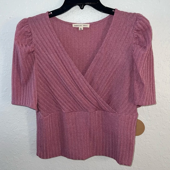 NWT Parallel Skies Ribbed Top Sz XL Short Puff Sleeve Deep V-Neck Blouse Pink - Picture 6 of 8